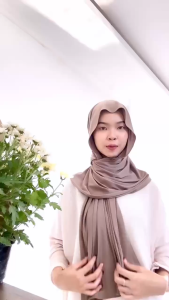 PASHMINA KAOS RAYON SUPER//PASHMINA TURKI SHAWL - by Ranaz Collection