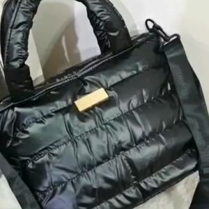 HANAMI Tas Selempang Wanita Lizana Hitam Piillow Bag Korea Style TA1085B5 Jinjing Fashion Branded