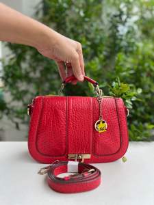 Túi 2hand đeo vai đeo chéo da phong thuỷ cực xinh của Mỹ -T139