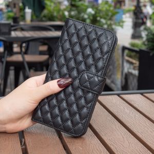 For iPhone 17 16 15 14 13 11 12 Pro Max iPhone 16 15 14 7 8 Plus iPhone SE 2022 Phone Case Magnetic Small Fragrant Wind Leather Wallet Card Slot Couples Flip Cover Casing