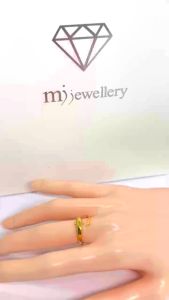 MJ Jewellery 375/9K Gold Adjustable Ring C66