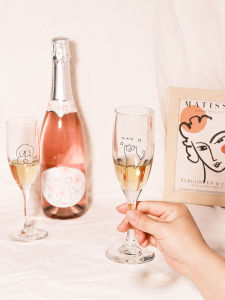 แก้วชามะกอกลายสุนัขนมสดๆ ดีไซน์เรียบง่าย แก้วชาน้ำส้มสายชู แก้วไวน์แดง แก้วไวน์หวาน แก้วทรงสูง สไตล์ฝรั่งเศส