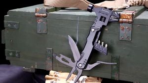 EDC tool Wrench universal folding pliers Hand Tools Multi functional wrench Hammer combination universal folding pliers