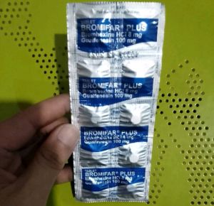 BROMIFAR® PLUS TABLET (Obat Batuk Berdahak Plus Keluarkan Dahak)