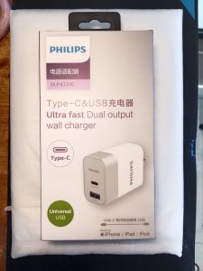 Philips ชุดชาร์จ iPhone USB C / USB A dual port