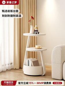 เคาน์เตอร์มุมสไตล์เรียบง่ายและโมดอลิฟายในห้องนั่งเล่นสไตล์ครีม เตียงเล็ก โต๊ะกาแฟขนาดเล็ก โต๊ะรองเท้า โต๊ะรับแขกขนาดเล็ก