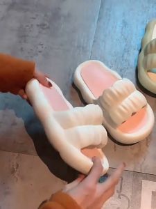 [READY STOCK🇲🇾] Women Ins Style Cloud Fluffy Wrinkle design Comfy Wear Soft Bottom PVC Anti-Slip 2023 Summer Casual Outdoor/ Indoor Slipper Sandal | Kasut Selipar Sandal Perempuan Awan Gebu design | 2023最新奶呼呼踩屎感厚底可爱凉拖鞋女