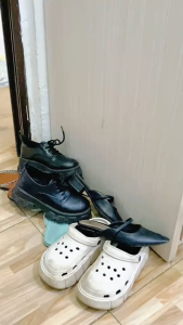 WARS Rak Sepatu Sandal Tempel Dinding Minimalis Hemat Tempat