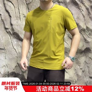 เสื้อยืดแขนสั้นผู้ชายแห้งเร็ว ระบายอากาศได้ดี ปิดด้วยซิป ทรงหลวม ทรงพอดีตัว ทรงพื้นฐาน สำหรับใส่ไปทำงาน