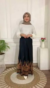 Sarung Batik Rayon Motif Pagar Alam 2 | Seragam Hitam