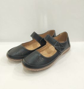 Skywalker Lady flat cover shoes comfort and nonslip size 35# to 41# 8712. PurplePink slip-on mules with perforated design and strap closure.