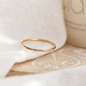 Xp.id - Cincin Wanita Titanium Simple Elegant Look Anti Karat