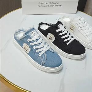 QJshop  รองเท้าผ้าใบ รูปลักษณ์ไม่ฉูดฉาด 3 สีใหญ่สั่งซื้อทุกลุค ทรงดูดีดูเท่ห์แมทช์ มาแรง 2023 สีพื้นๆ ฉันช้าหมดอด รองเท้าผ้าใบ เพียง 3 สีให้สั่งซื้อเลย