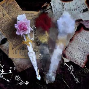 Vintage European Lolita Handmade Golden Embossing Folding Fan Luscious Tea Party Anime Convention Props Fan Lace Material