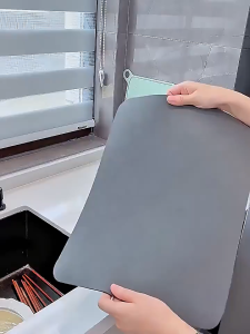 [SG STOCKS] Anti Slip Kitchen Drain Mat / Fast Water Absorption Diatomite Mat / Countertop Mat/ Pad