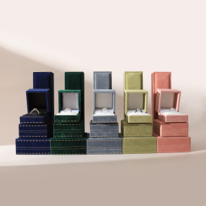 High-quality Velvet Fabric Octagonal Gold Edge Jewelry Storage Box Storing Rings Necklaces Pendants Bracelets Display Purposes