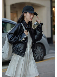 Black High-end New Design Short Casual Leather Jacket
