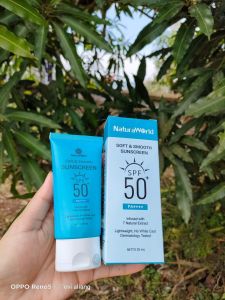 Sunscreen Wajah 50 spf NaturaWorld| Member Resmi
