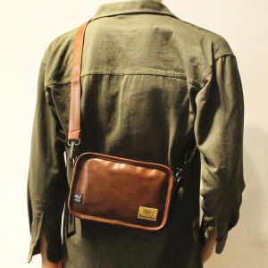 สตรีทสไตล์ ผู้ชาย หนัง กระเป๋าสะพายไหล่เดี่ยว ลำลอง หลากหลาย กระเป๋าสะพายข้าง ทันสมัย กระเป๋าสี่เหลี่ยมเล็กสามกล่องยี่ห้อ