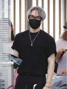 Jackson Wang Same Style 100% Cotton Mens T-shirt Small Neckline Cleanfit Short Sleeve American Heavy Weight Tee Bottoming Shirt Half Sleeve