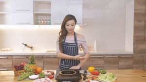 Induction Cooker 2200W: Multifunctional & Healthy Kitchen Accessory