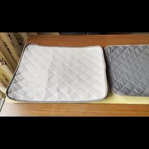 4PCS Washable Guinea Fleece Cage Liners Anti-Slip Reusable Absorbent Pee Pads for Small Animal Care