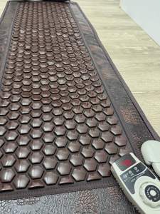 Thảm đá nóng giảm đau toàn thân và giảm mỡ 50x150cm