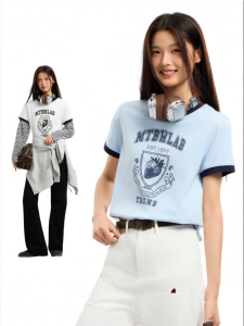 New Fashion Contrast Collar School Style Print Crew Neck T-Shirt