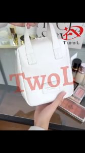 TWOL 1pcs New Cosmetic Bag Travel High Capacity Makeup Bag Portable Hand-held Waterproof Wash Bag