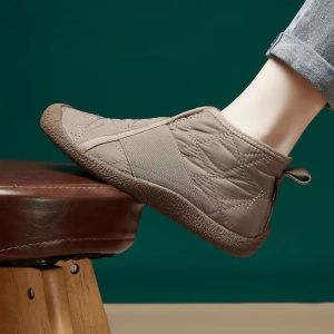 Old Beijing Cloth Shoes Cloth Lightweight Snow Boots for Women 2024 New Arrival Soft Bottom Autumn and Winter Fleece-lined Thermal Non-Slip Cotton-Padded Shoes