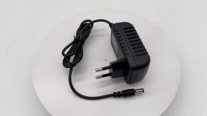 1PCS 9V 2A High Quality AC/DC 9V 2A Switching Power Supply Adapter Reverse Polarity Negative Outside EU Plug 5.5mm X 2.1mm-2.5mm
