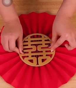 Set 6 quạt giấy đỏ Party Fan cao cấp Kem Shop trang trí đám cưới lễ hội Tết QT21