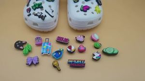 Charm cross Jibbitz Hạt Charm Hình Chuột Mickey Hoạt Hình Trang Trí Giày cross DIY Sticker Dép cross