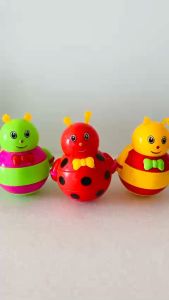 [LOẠI TO - CÓ ĐÈN NHẠC] Đồ chơi giải trí lật đật chú ong vàng rất dễ thương dành cho bé thích con ong giảm stress 6006