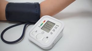 เครื่องวัดความดันโลหิต เครื่องวัดความดันอัตโนมัติ เครื่องวัดความดันพกพา จอดิจิตอล ใช้งานง่าย เครื่องวัดความดันแบบพกพา เครื่องวัดความดันโลหิตอัตโนมัติ อุปกรณ์วัดความดัน ครื่องวัดความดันแบบพกพาที่วัดความดันโลหิต สายวัดความดัน