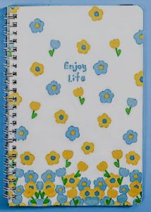 60 Lembar Buku Tulis A5 Spiral Notebook Aesthetic Estetik Journal Motif Daisy Flower Garis Diary Planner / Buku Tulis Sekolah Dan Kantor - Soft Blue