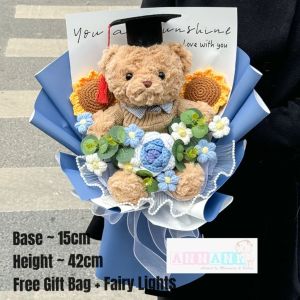 Graduation Bear Knitted Flower Bouquet – Perfect Gift for Every Celebration