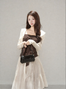 YIKEXIAOYEMEI | Áo Cardigan Ôm Dáng Tay Dài Màu Khaki