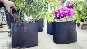 7 Gallon Grow Bags Heavy Duty Aeration Fabric Pots with Handles Thickened Nonwoven Planter Bags for Vegetables Flowers Fruits