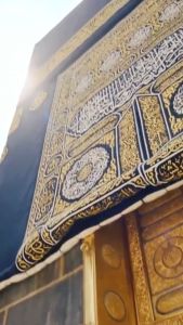 Parfum Mekkah Premium 30 Ml Almuslimu Parfum Parfum Aroma Kiswah dan Parfum Aroma Raudah Premium 30 Ml