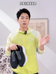 Skechers สเก็ตเชอร์ส รองเท้าลำลองผู้ชาย Men Sport DLux Vapor Hevell Casual Shoes - 233061-BKMT Air-Cooled Memory Foam