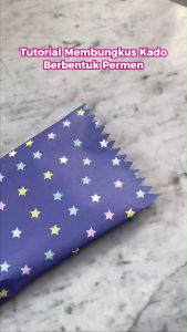 HARGA GROSIR PER ( 1PACKS/50LBR ) KERTAS KADO KFH-177HBD MOTIF UKURAN 65CMX50CM/70GSM (TEBAL)