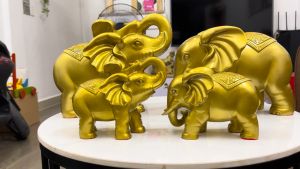 Đôi tượng voi phong thủy bằng đồng trấn trạch 3 cỡ: Dài 14cm dài 18cm dài 28cm