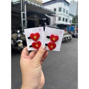 2 Cái Kẹp tóc cờ đỏ sao vàng hình trái tim  kẹp mái kẹp mỏ vịt