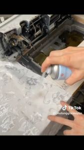 Chai xịt tẩy dầu máy khâu dính trên vải spot 830