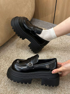 Womens round Toe Thick Bottom Slip-On Shoes Spring 2025 New Style JK Single Shoes British College Style Metal Embellished