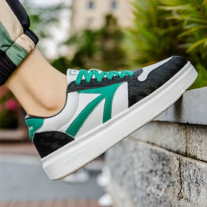 DANFEIYAN | Fashion Rubber Casual Sports Shoes for Shuttlecock