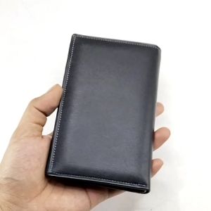 Dompet Kulit Tahan Lama: Pilihan Terbaik untuk Pria
