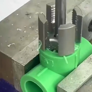 เครื่องมือต๊าปเกลียว ท่อน้ำเจาะรูในท่อ PVC เกลียวท่อ เครื่องมือร้อยท่อ