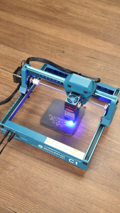 Máy khắc laser mini cầm tay SCULPFUN C1máy khắc và cắt laser 3Wkhắc nhựagỗacrylicdađồ thủ côngv.v.